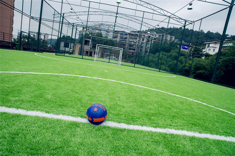 生活中常見護欄網(wǎng)用在什么地方