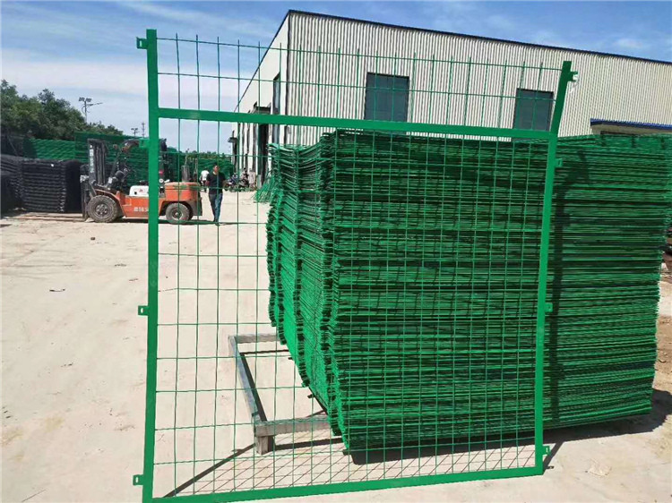 干渠兩側(cè)防護網(wǎng)水利設施隔離網(wǎng)護欄